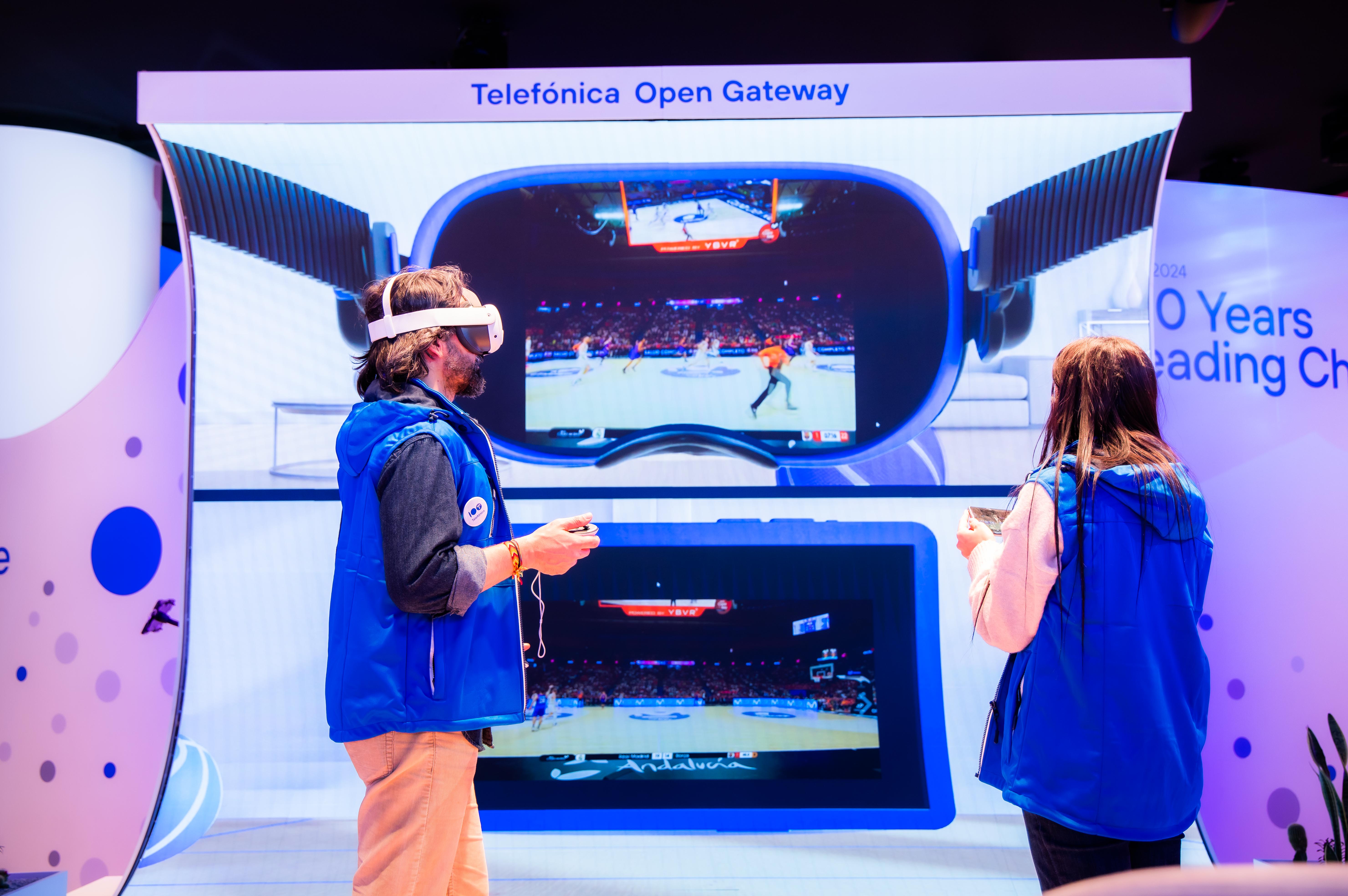 Open Gateway at MWC Barcelona 2024, a new way to experience sport.